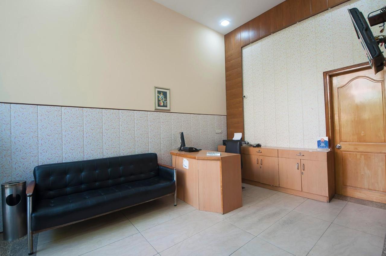Imperial Apartments Huda City Ґурґаон Екстер'єр фото