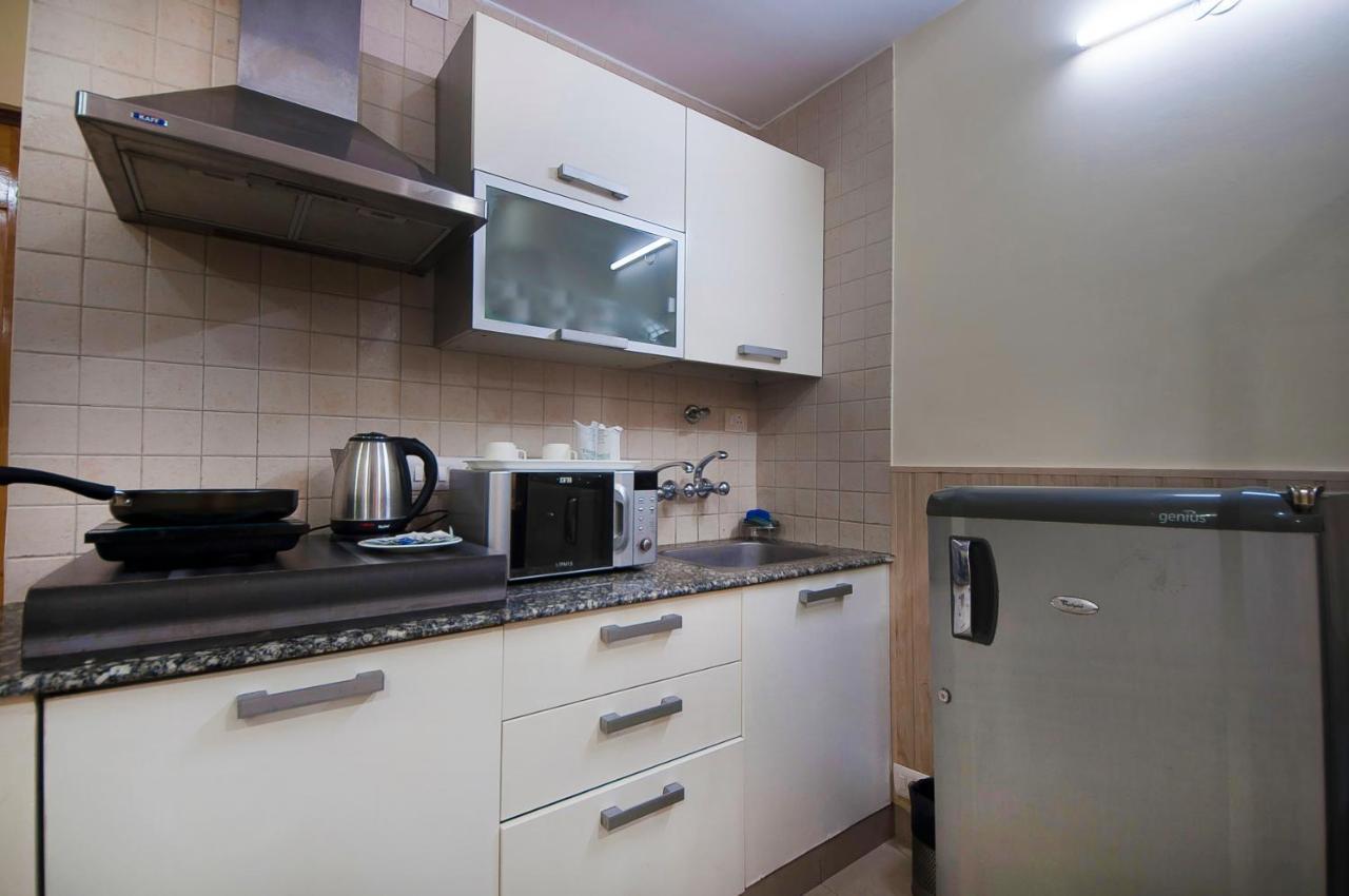 Imperial Apartments Huda City Ґурґаон Екстер'єр фото